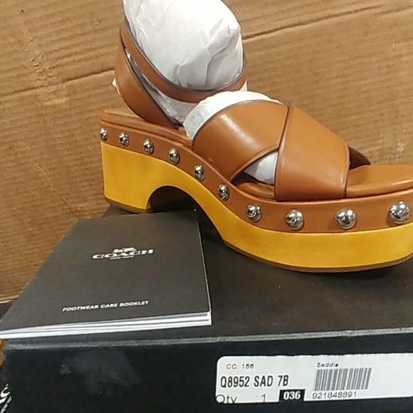 Coach Astor Shoes - Picture 3 of 3